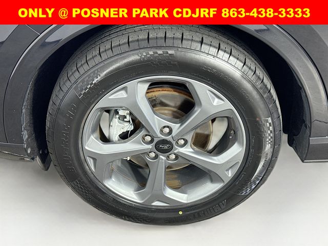 2023 Ford Escape ST-Line photo 29