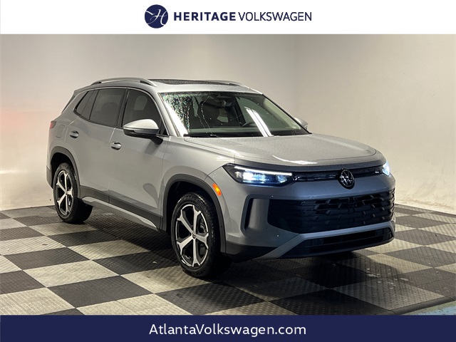 2026 Volkswagen Tiguan SE's photo