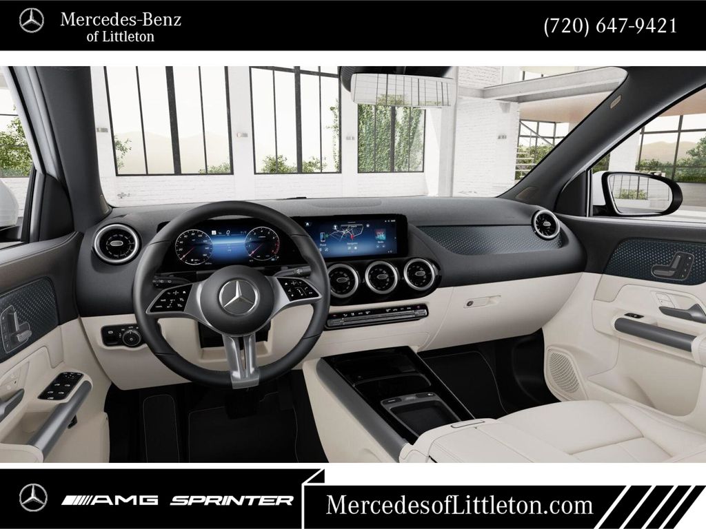 2025 Mercedes Benz GLA 250 4MATIC photo 3