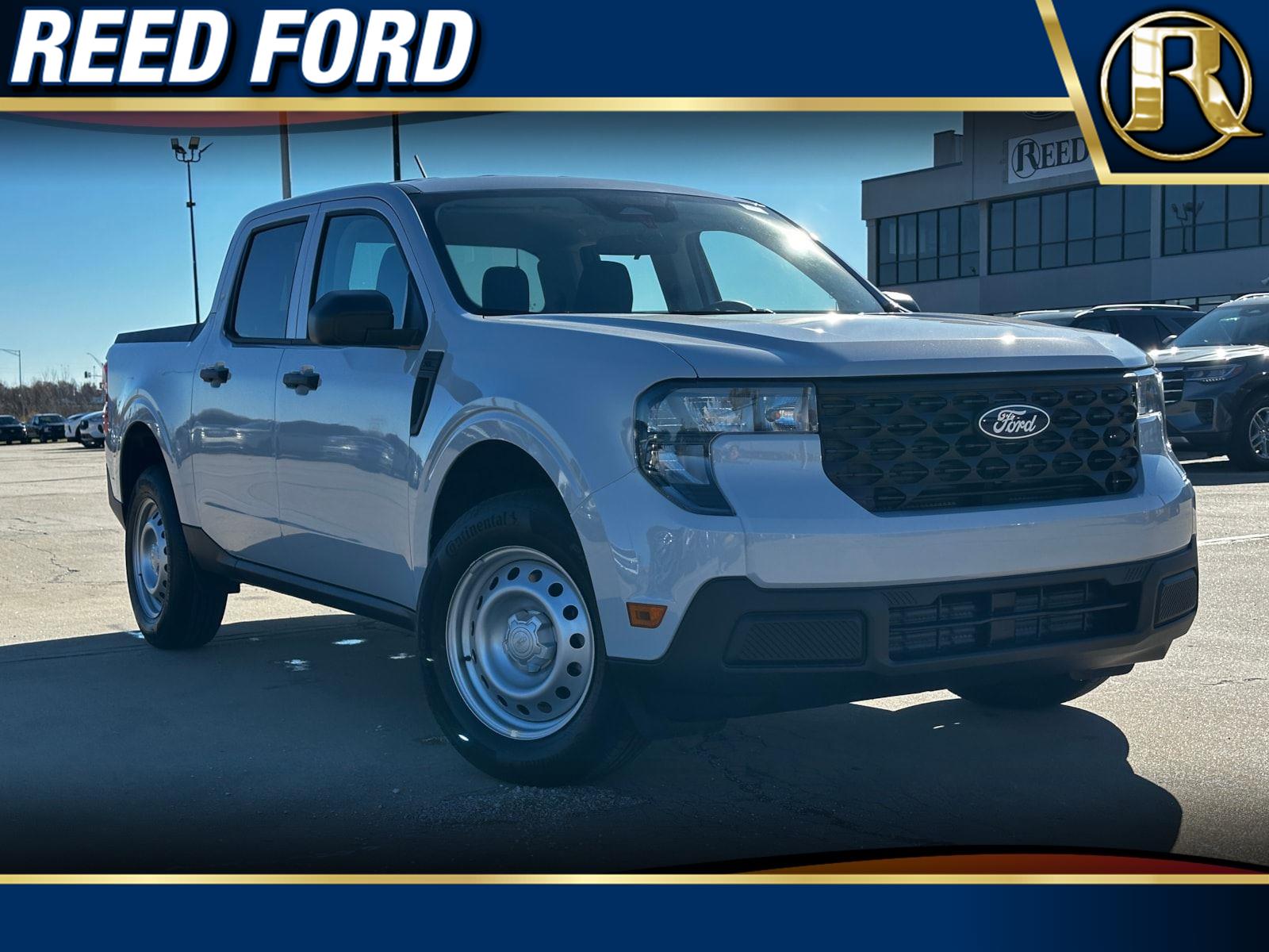 2025 Ford Maverick XL's photo