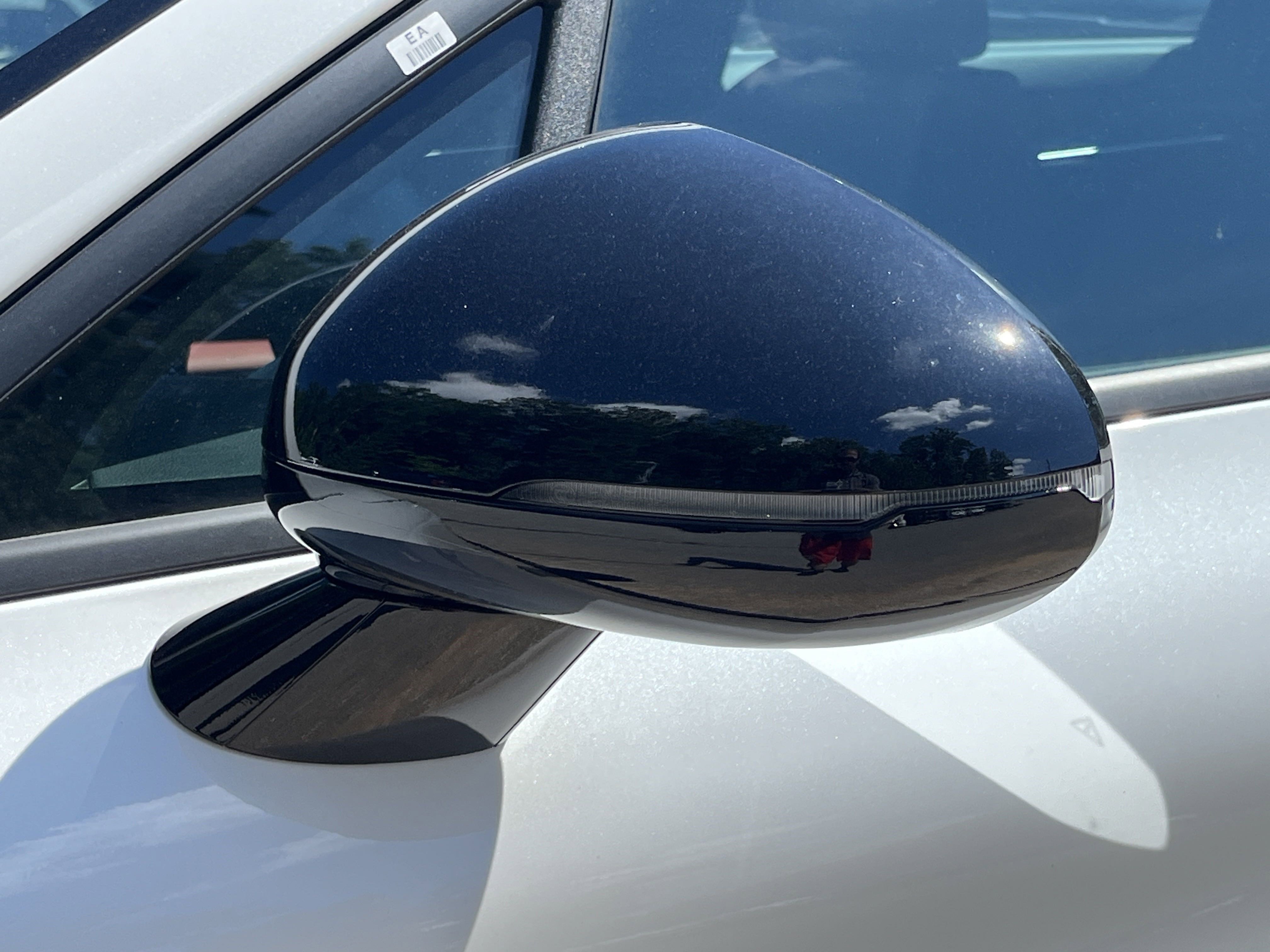 2025 Kia K5 GT-Line photo 10