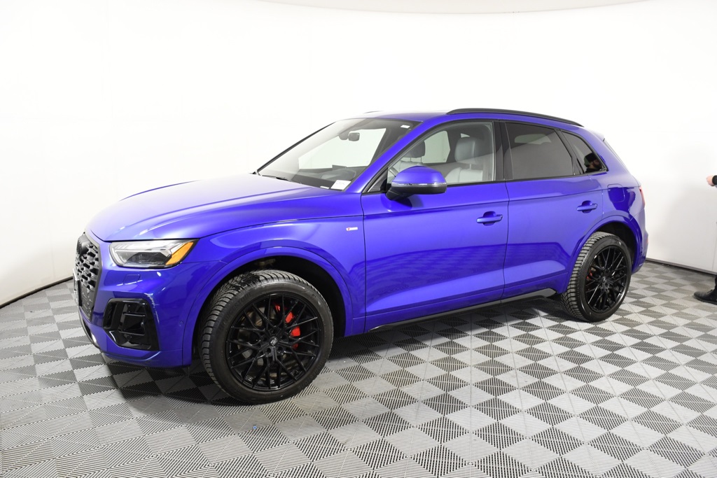Used 2024 Audi Q5 Prestige with VIN WA1F2AFY6R2083341 for sale in Richfield, Minnesota
