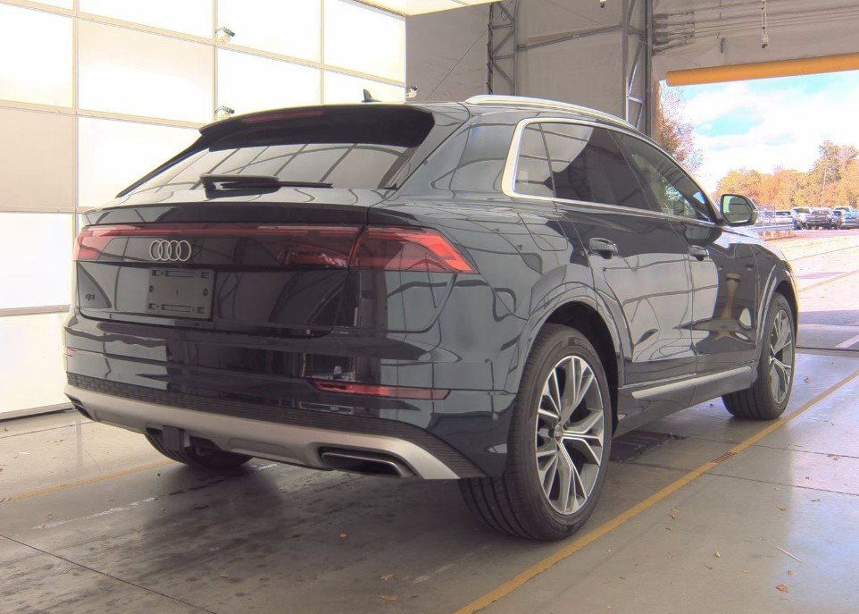 2024 AUDI Q8 - Image 2