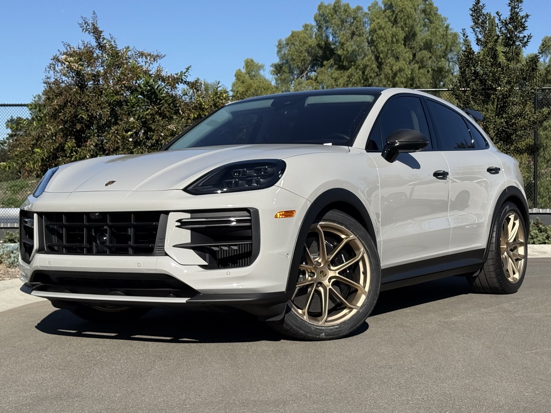 2024 Porsche Cayenne Coup Turbo GT