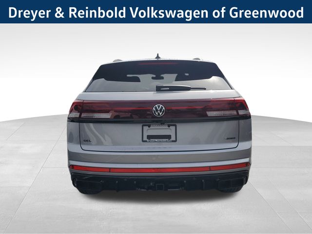 2025 Volkswagen Atlas Cross Sport SEL R-Line photo 5
