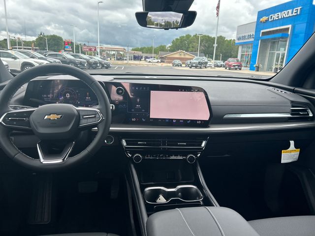 2026 Chevrolet Traverse photo 11