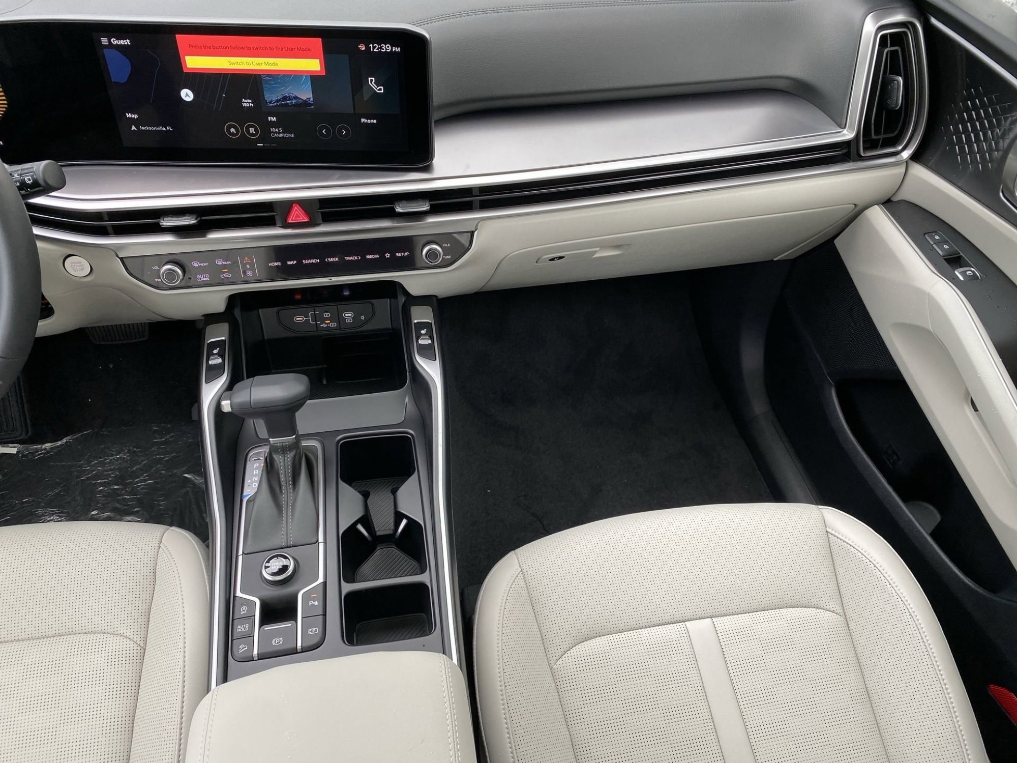 2025 Kia Sorento S photo 11