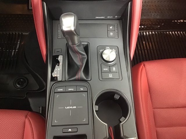 2023 Lexus IS 350 F SPORT photo 12