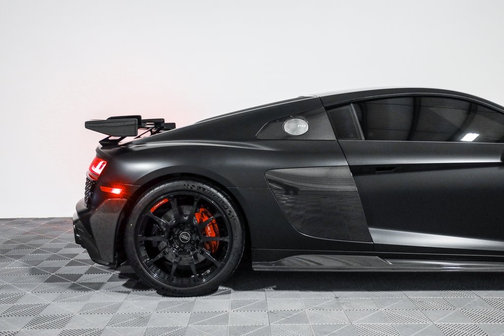 2023 Audi R8 5.2 photo 2