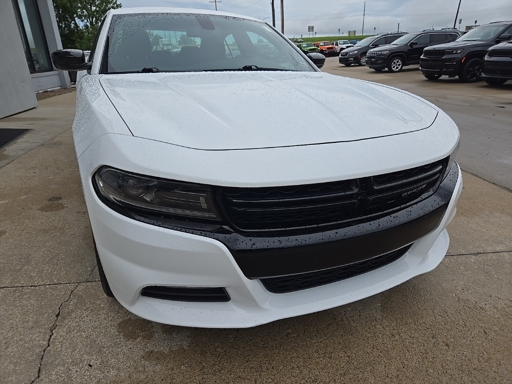 2022 Dodge Charger SXT photo 16