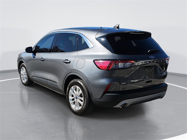 2021 Ford Escape SE photo 4