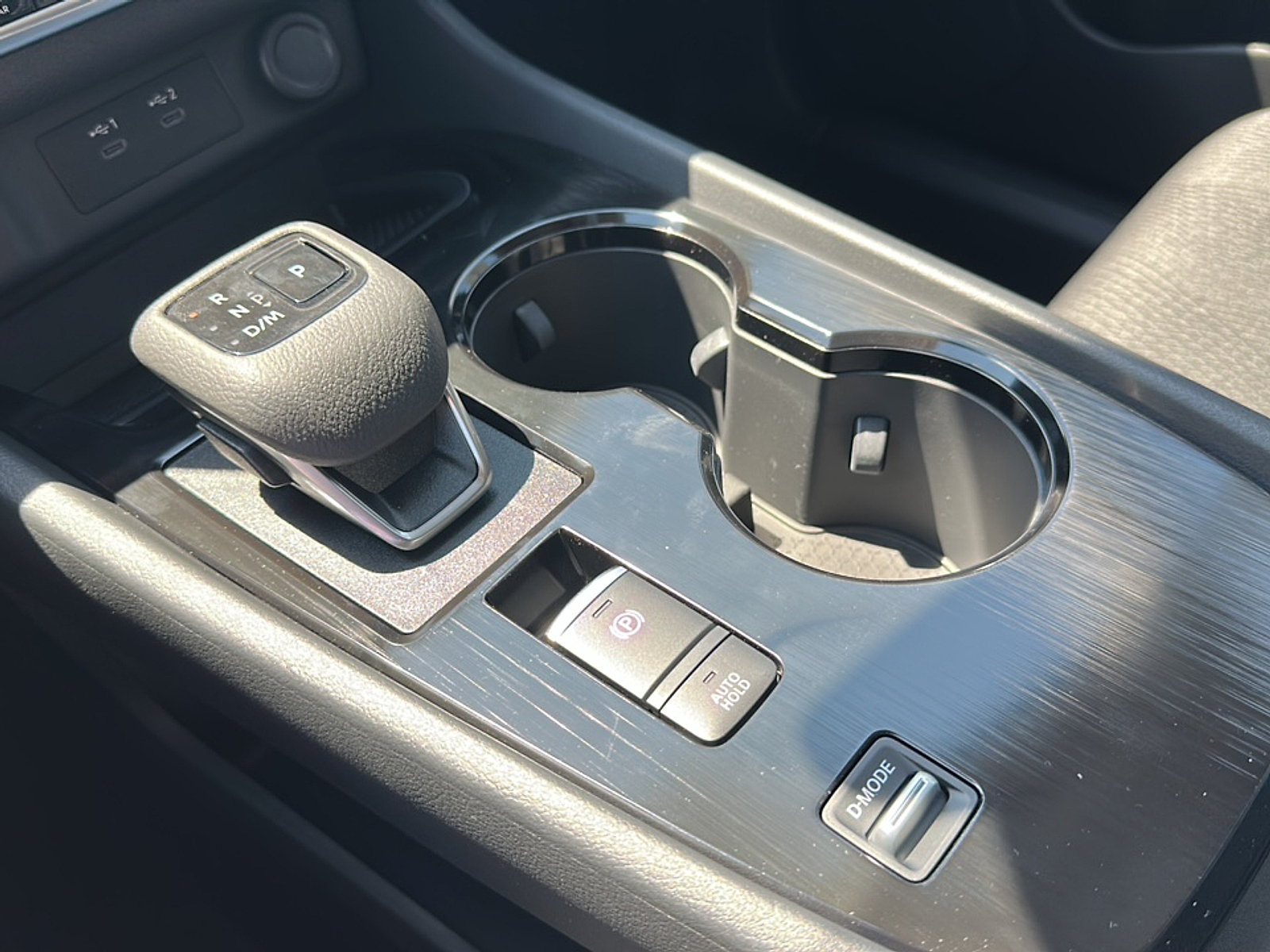 2026 Nissan Rogue SV photo 9