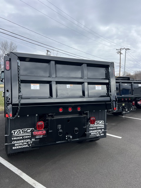 2025 Ford F-650 Base photo 3