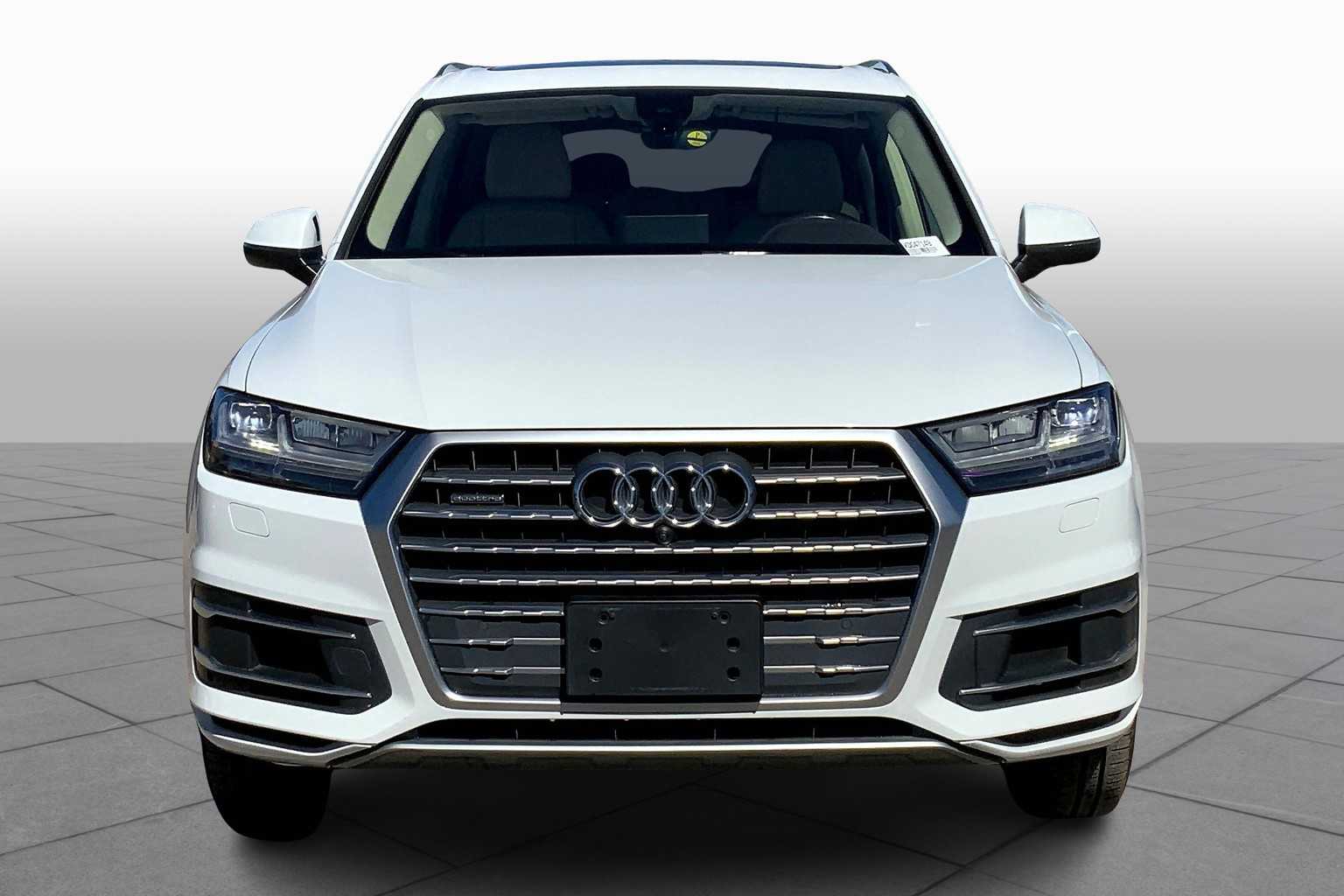 2019 Audi Q7 Premium photo 3