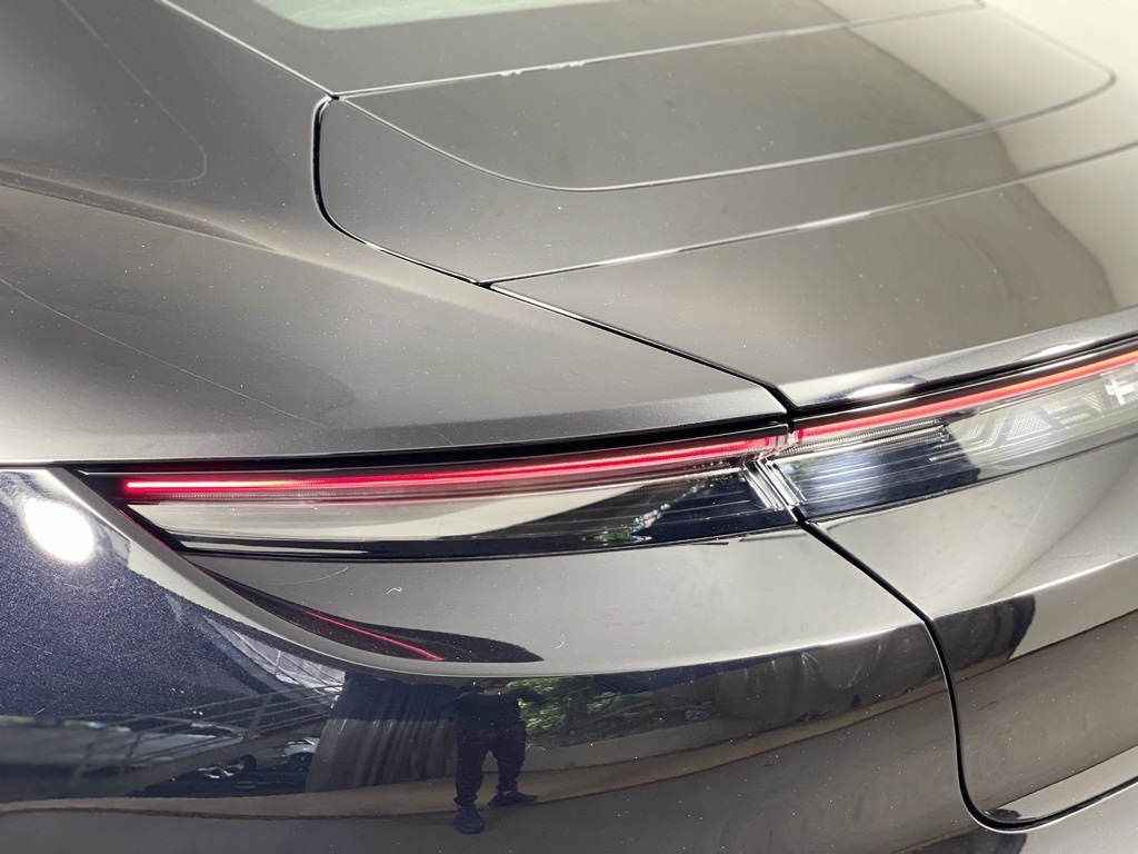 2024 Porsche Taycan Turbo photo 16