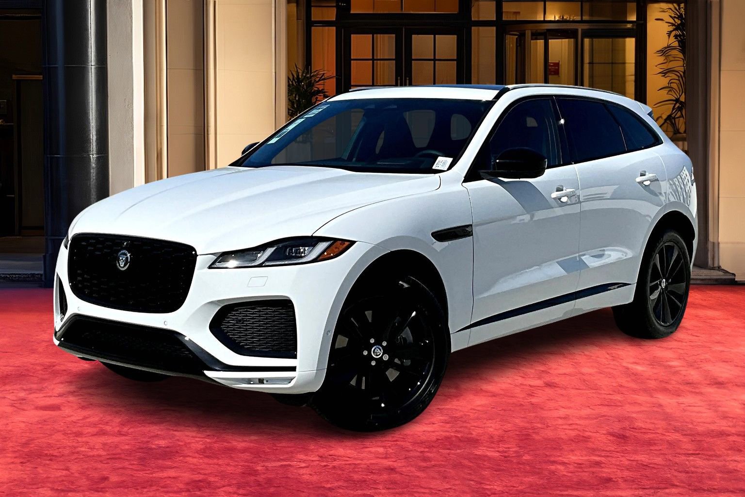 2026 Jaguar F-Pace R-Dynamic S's photo