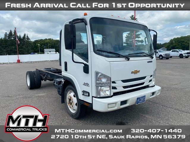 2019 Chevrolet Silverado 4500HD Base photo 2
