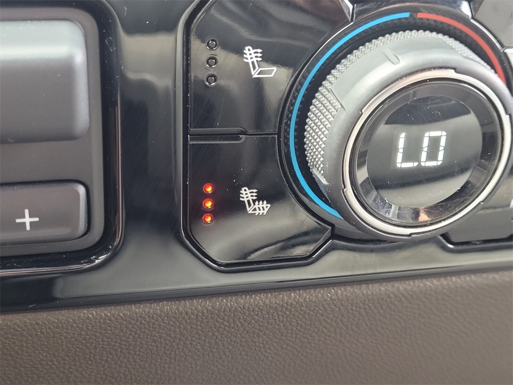 2024 Chevrolet Silverado 1500 LT photo 18