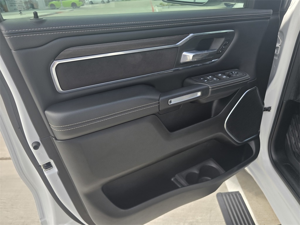 2025 Ram 1500 Laramie photo 23
