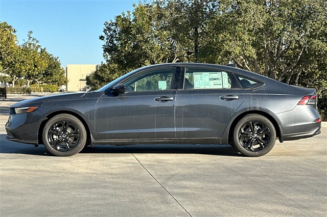 2025 Honda Accord SE photo 7