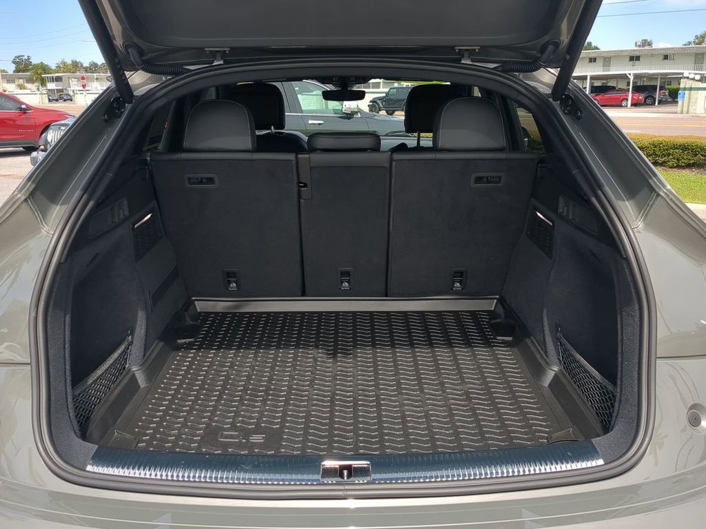 2024 Audi SQ5 Premium photo 12