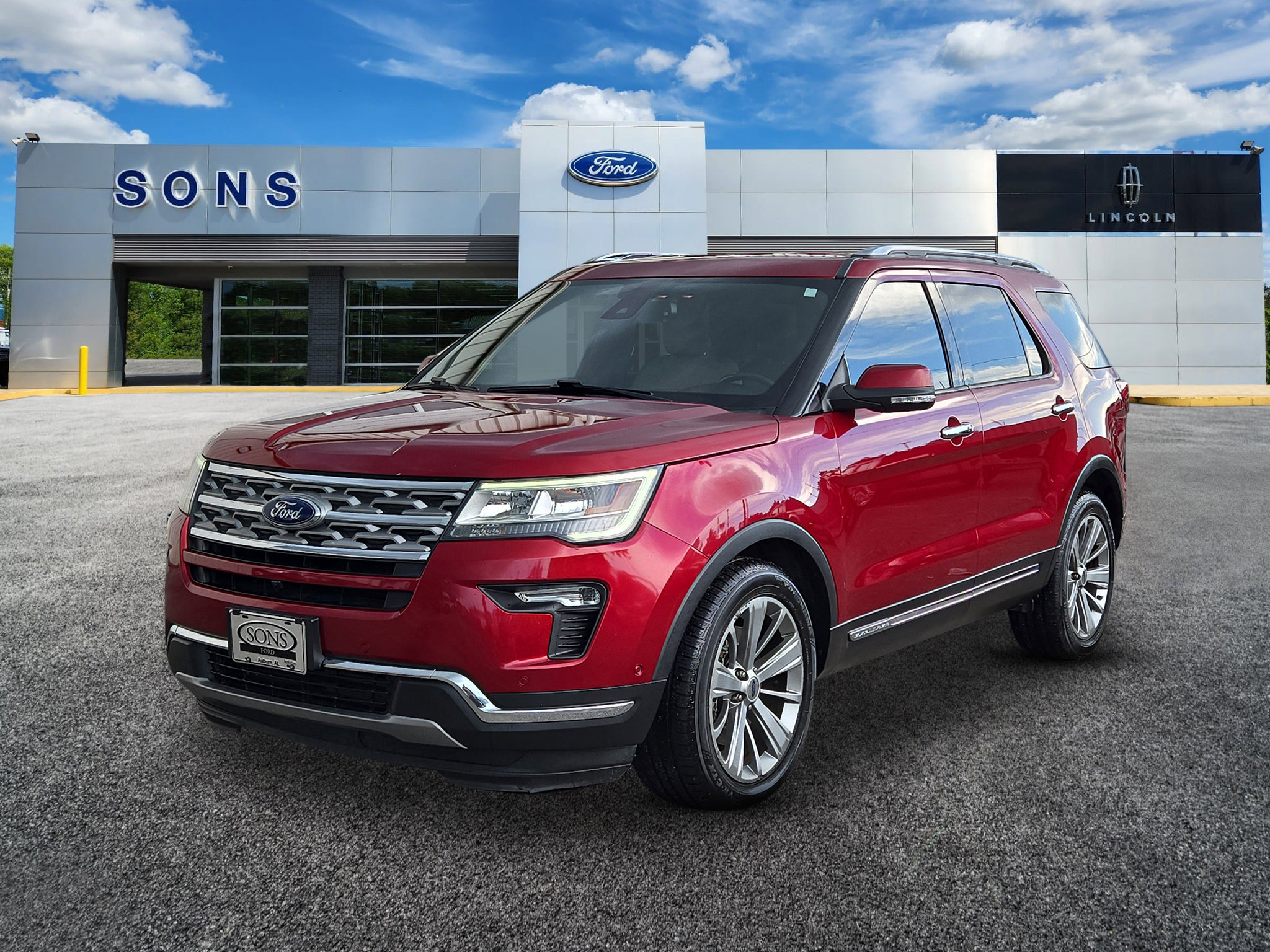 2018 Ford Explorer Limited's photo