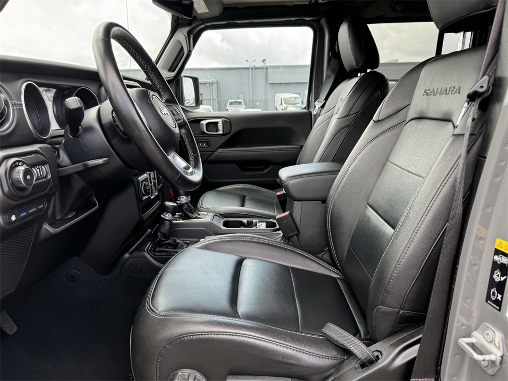 2022 Jeep Wrangler Unlimited Sahara 4xe photo 12
