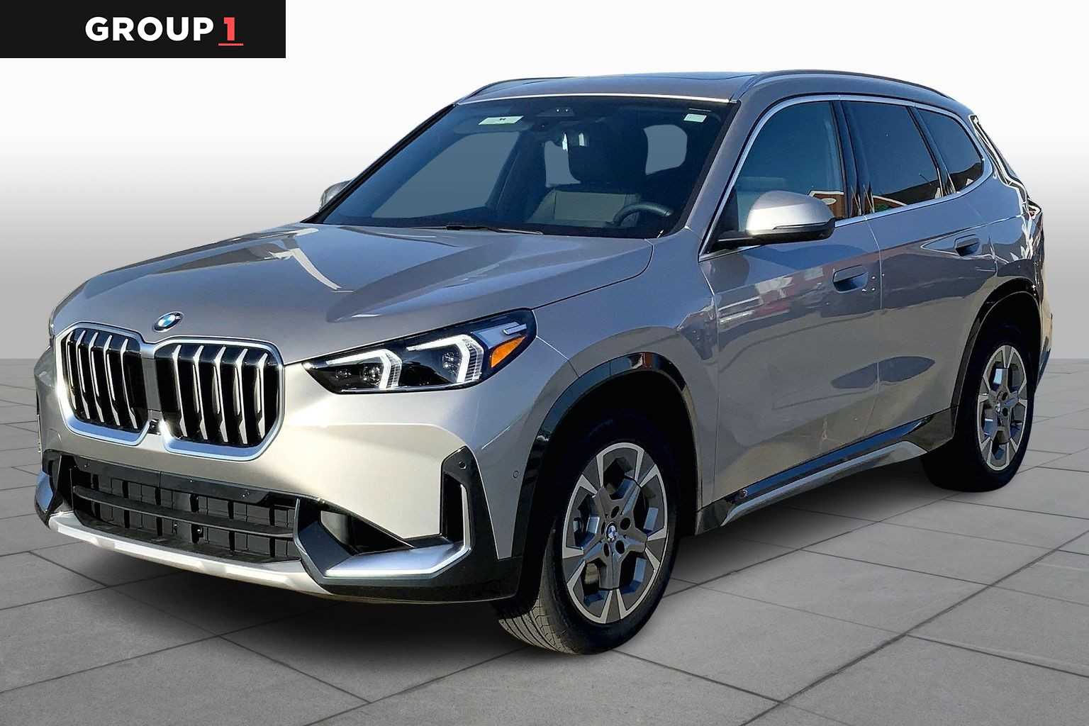 2026 BMW X1 28i's photo