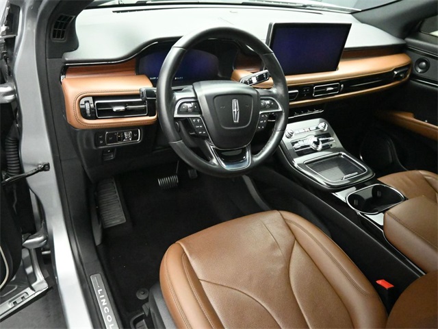 2023 LINCOLN NAUTILUS - Image 9