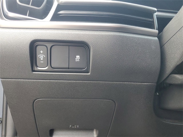 2025 Kia Sorento LX photo 10