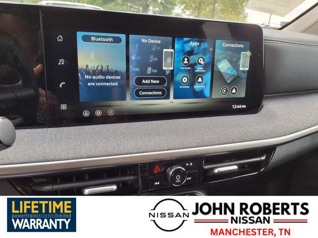 2026 Nissan Kicks SV photo 4