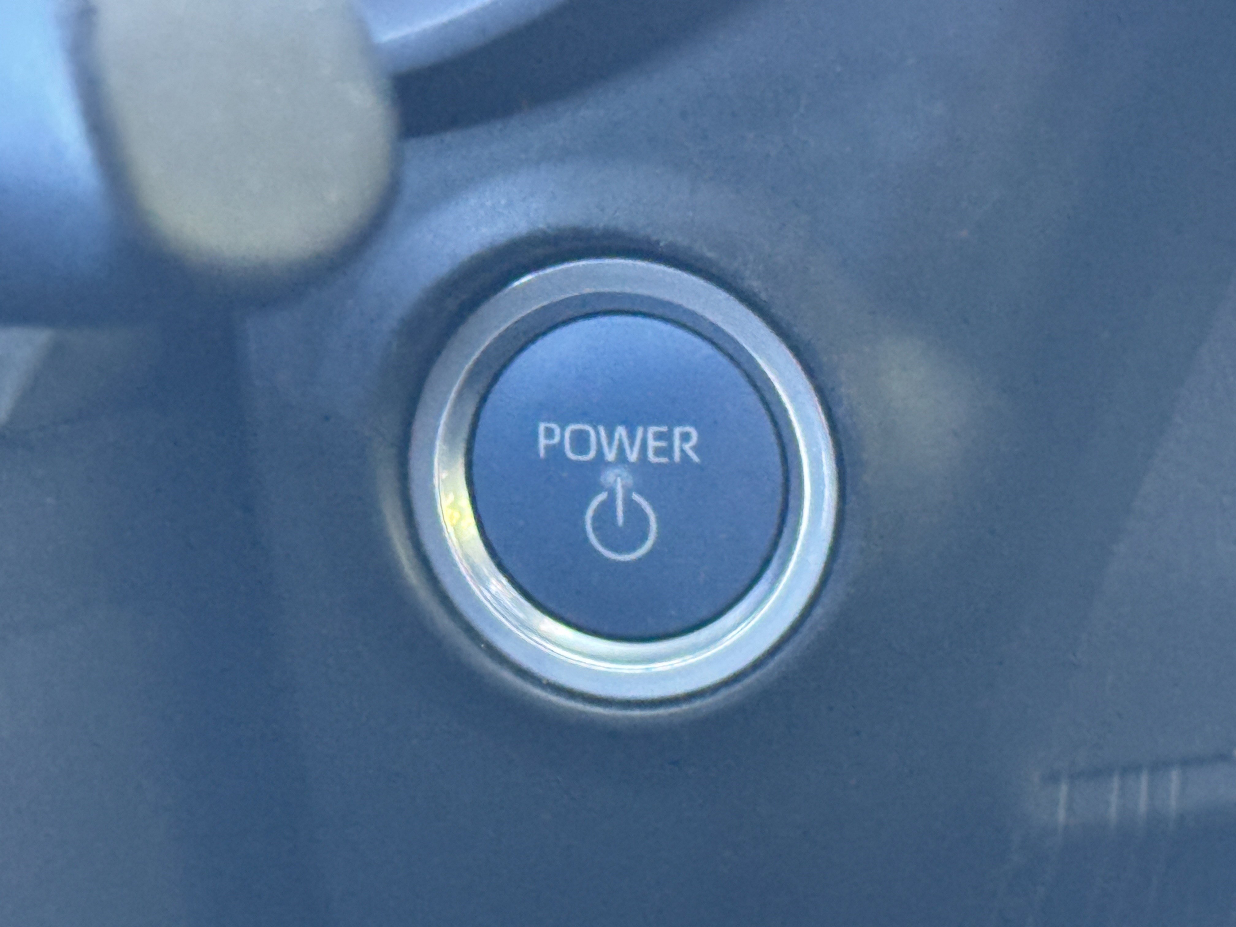 2022 Toyota Sienna XSE photo 4