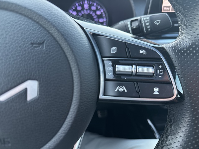 2023 Kia Forte GT-Line photo 15
