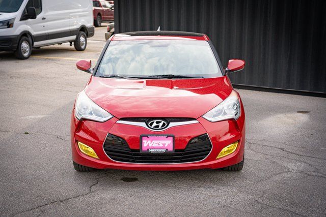 Used 2013 Hyundai Veloster Base with VIN KMHTC6AD3DU172087 for sale in Preston, ID