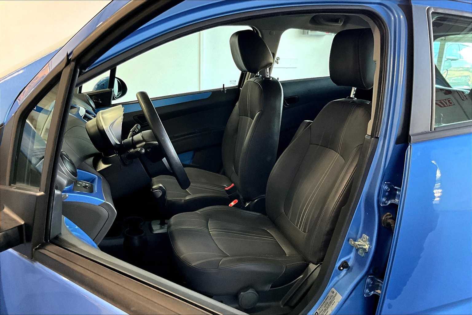 2014 Chevrolet Spark LS photo 9