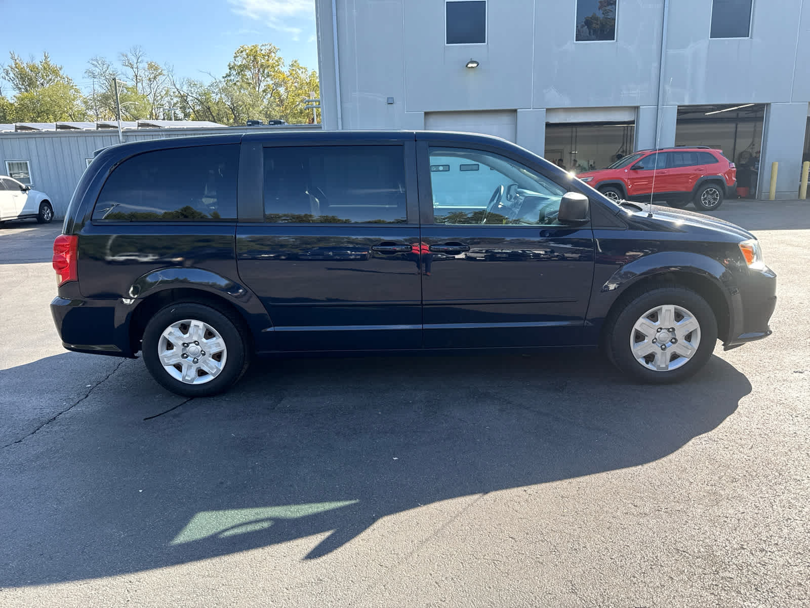 2013 Dodge Grand Caravan SE photo 2