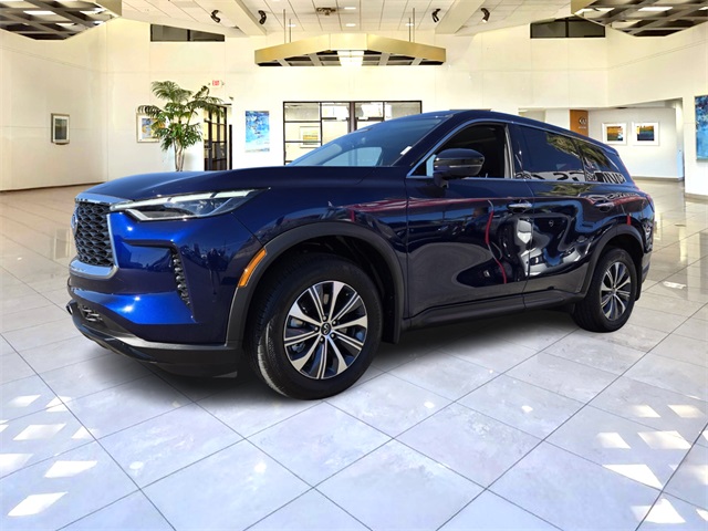 2025 Infiniti QX60 Pure photo 3