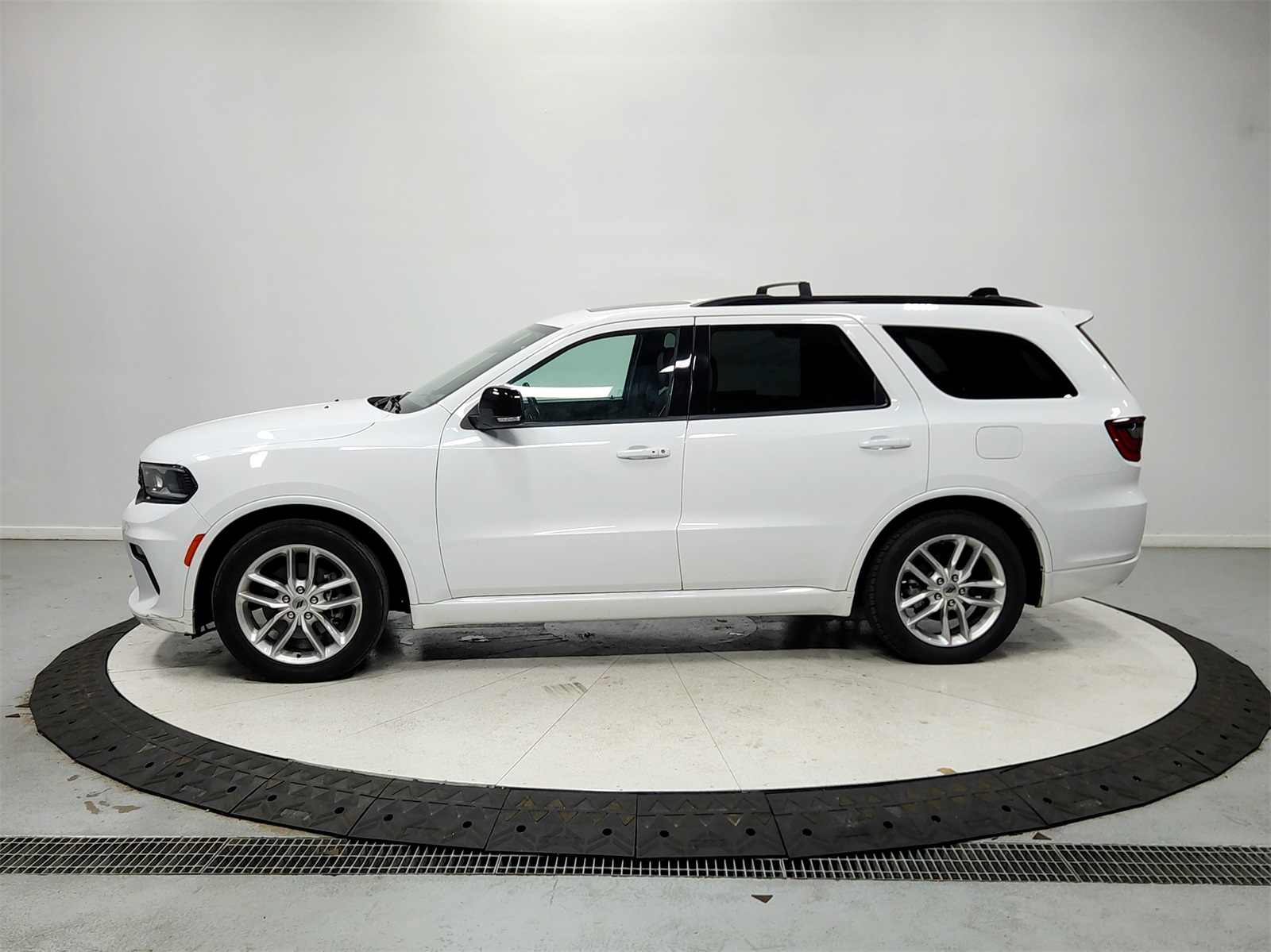 2023 Dodge Durango GT Plus photo 4