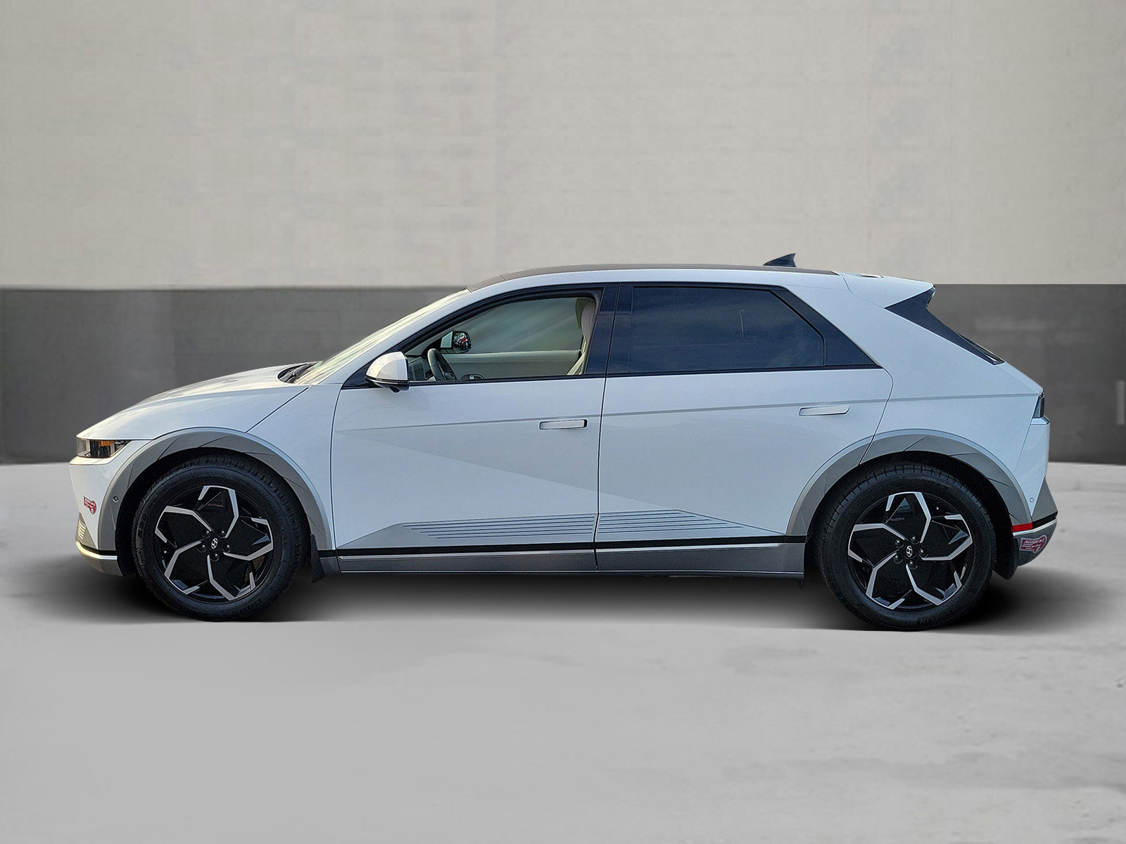 Used 2024 Hyundai IONIQ 5 Limited with VIN KM8KR4DE7RU268511 for sale in Cerritos, CA