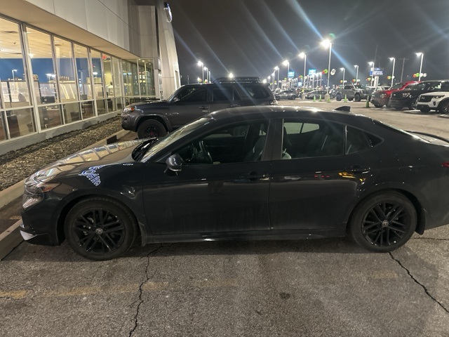 2025 TOYOTA CAMRY - Image 2