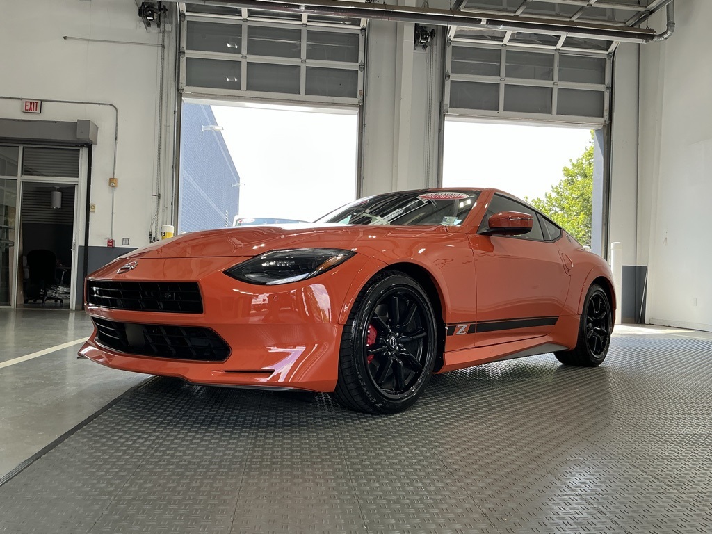 2024 Nissan Z Performance photo 2
