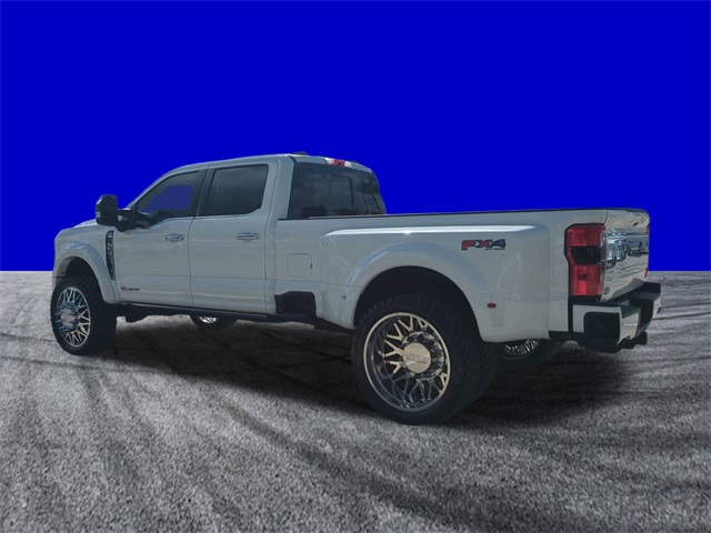 2024 Ford F-450 Limited photo 6