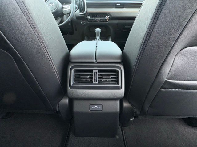 2025 Mazda CX-50 Premium Plus photo 32