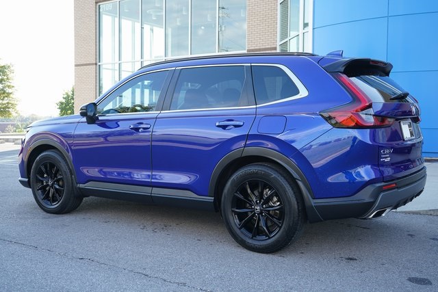 2023 Honda CR-V Hybrid Sport photo 2