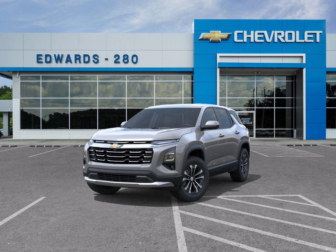 2026 Chevrolet Equinox LT photo 4