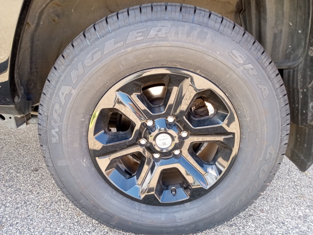 2023 Toyota 4Runner SR5 photo 43