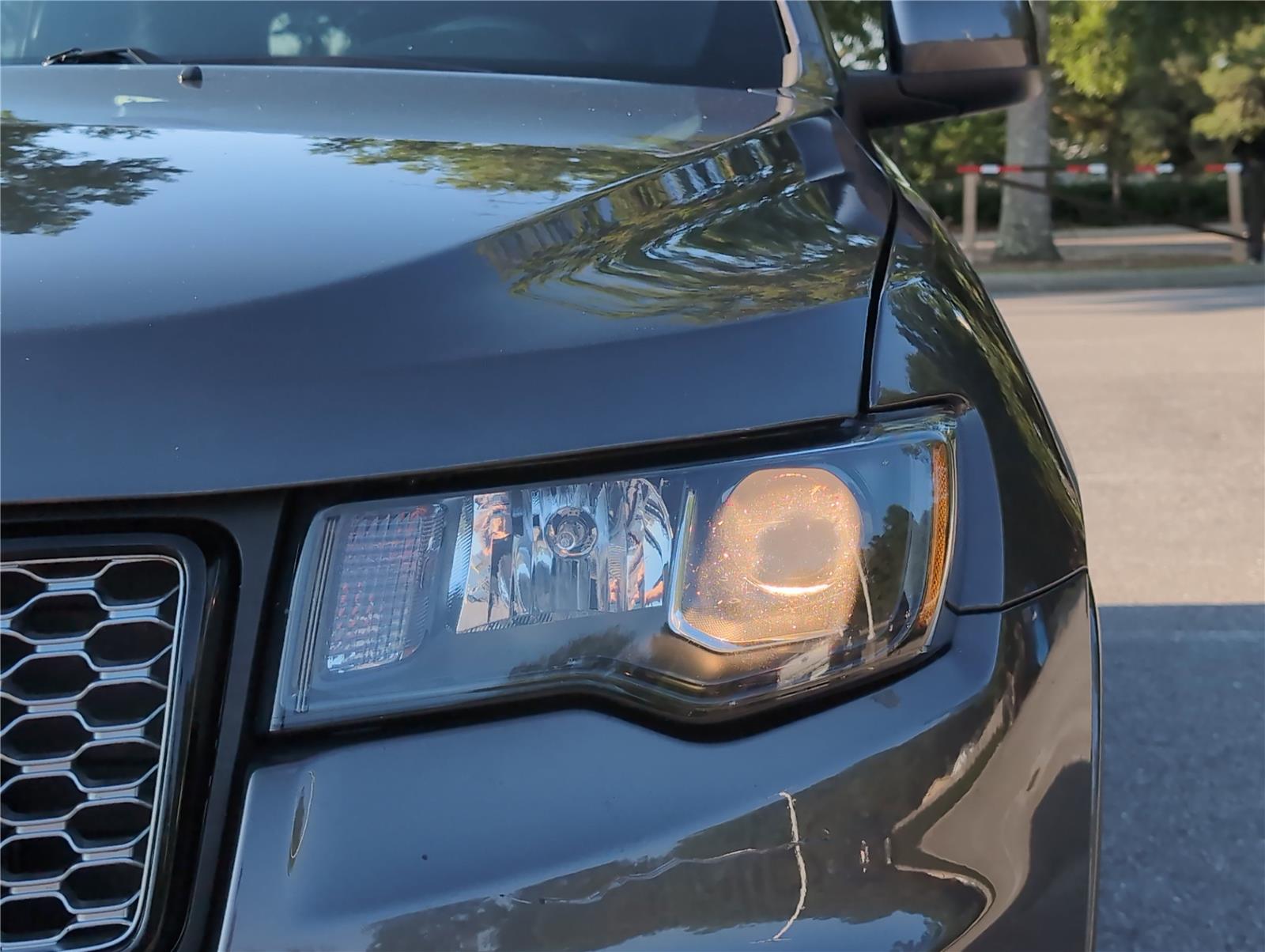 2020 Jeep Grand Cherokee Altitude photo 28