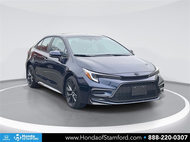 2024 Toyota Corolla XSE's photo