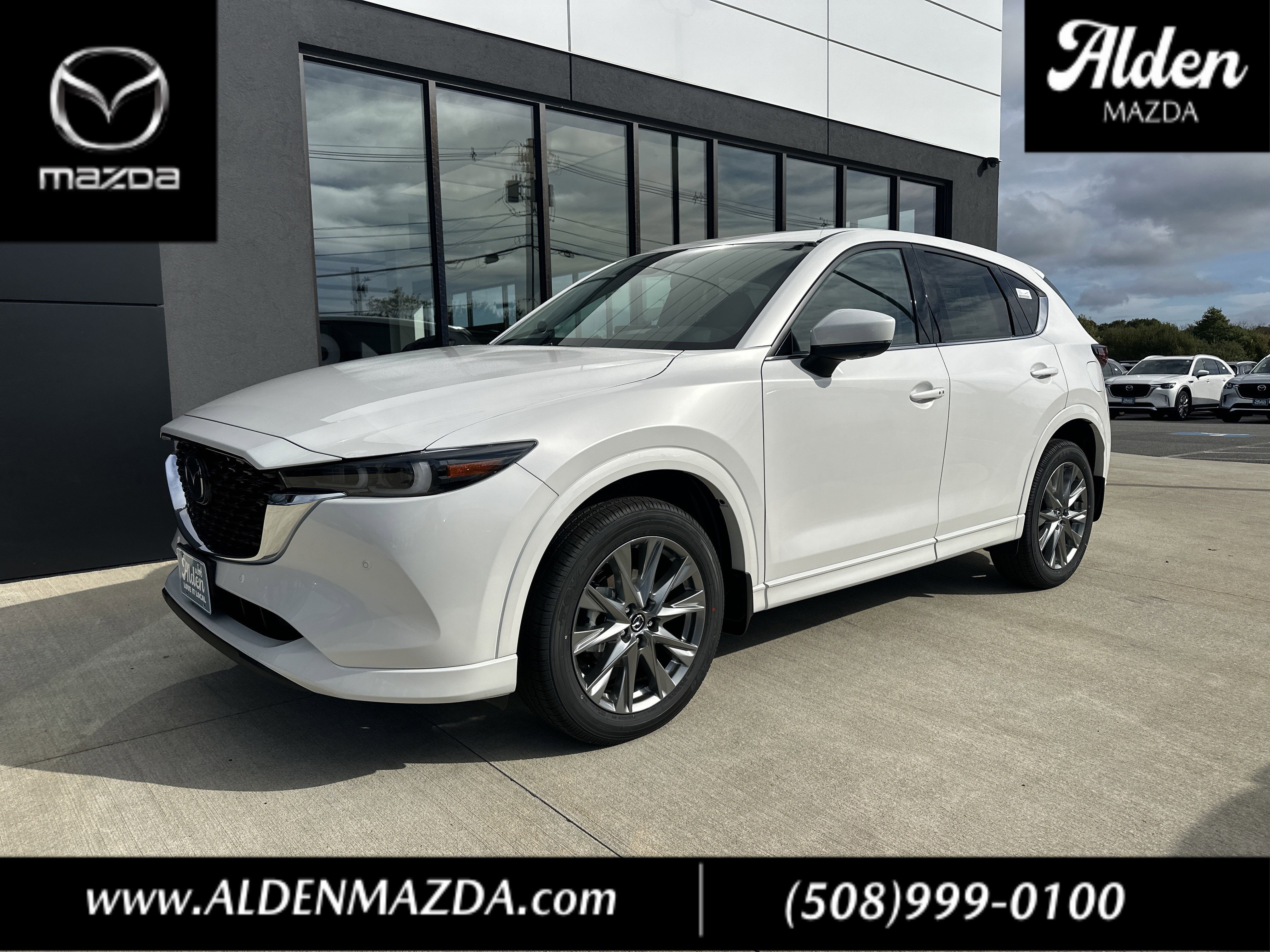 2025 Mazda CX-5 S Premium Plus package's photo