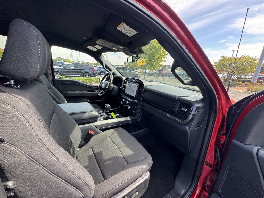 2024 Ford F-150 XLT photo 15